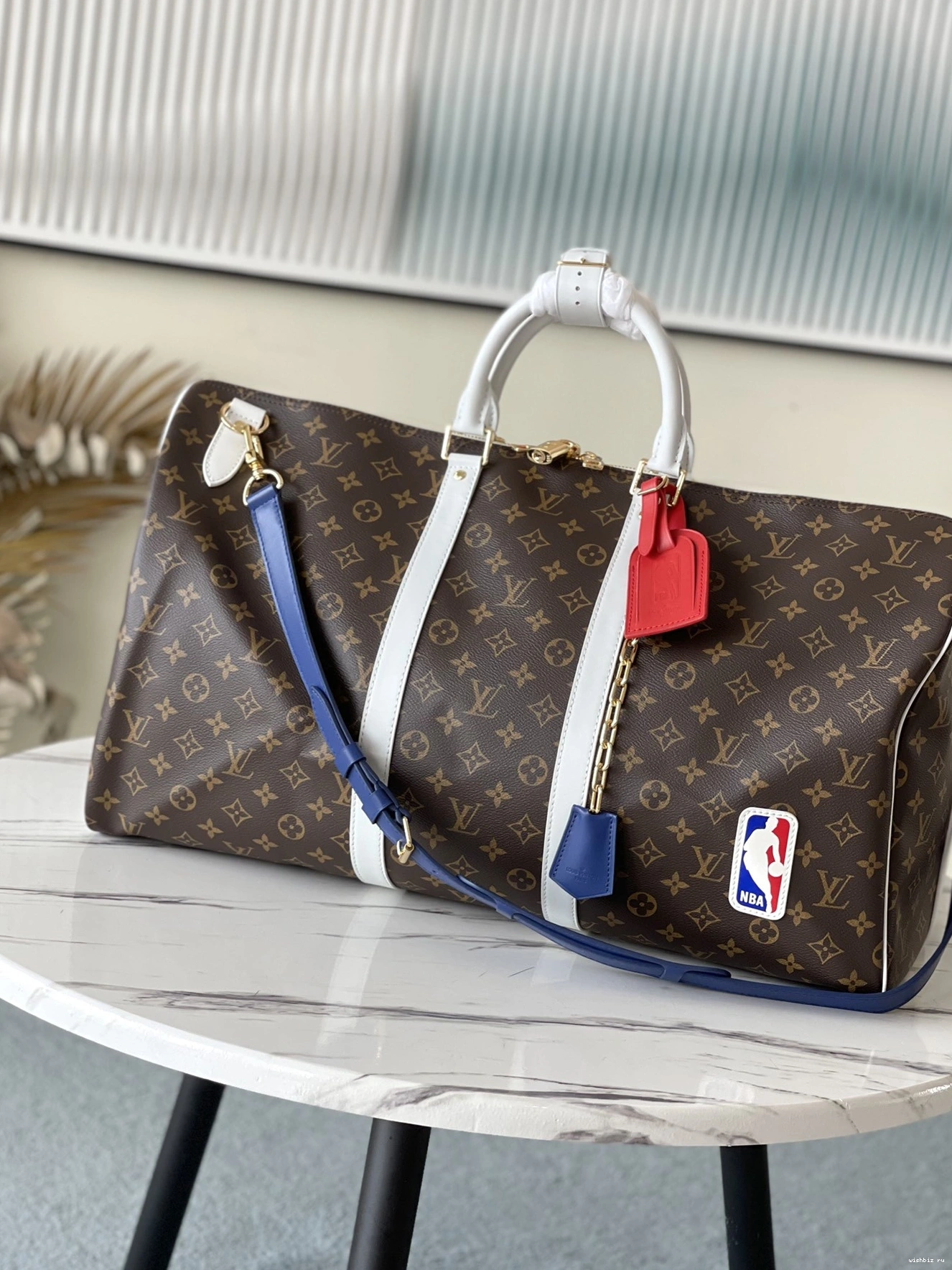 WIS KEEPALL BASKETBALL LVXNBA 55 LOUIS VUITTON 0907